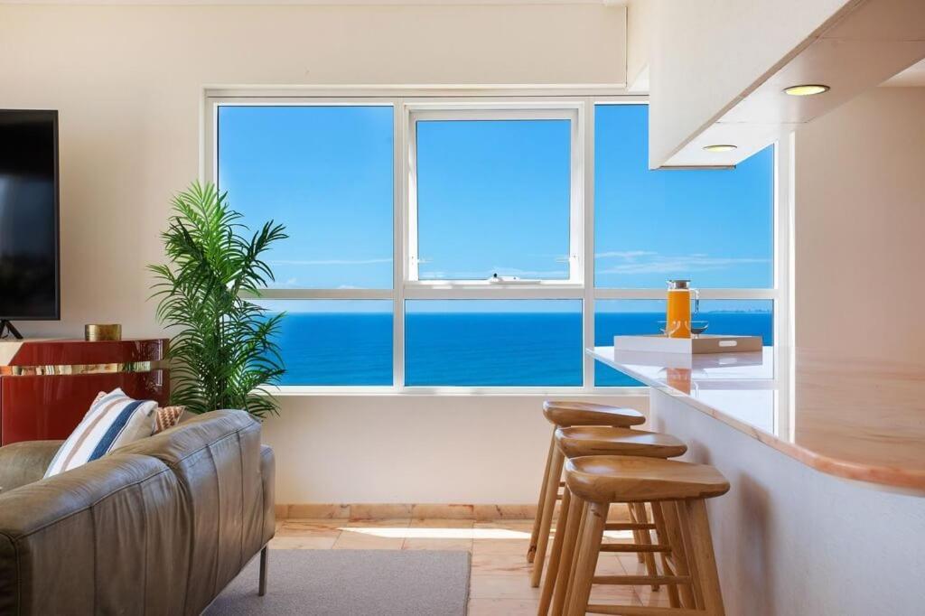 Zenith Ocean Front - Official Listing Aparthotel