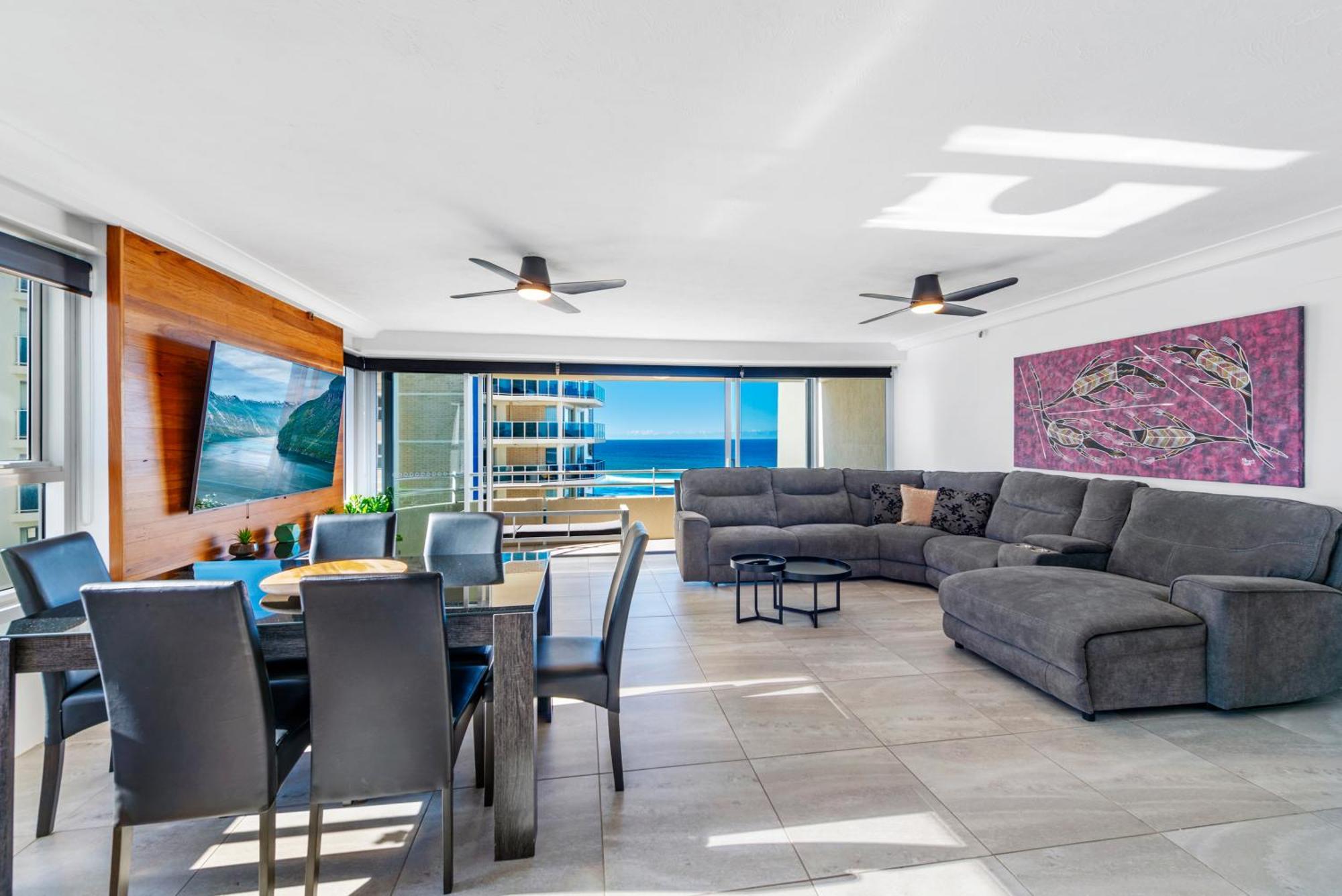 Zenith Ocean Front - Official Listing Gold Coast