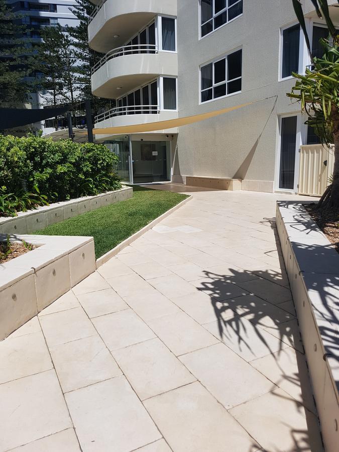 Zenith Ocean Front - Official Listing